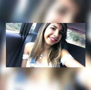 Meet your Posher, Janelie